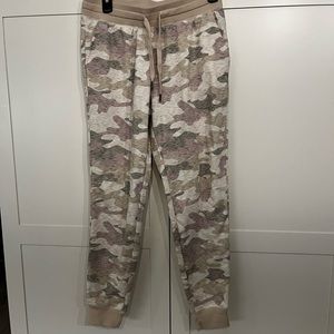 NWT Old Navy Joggers